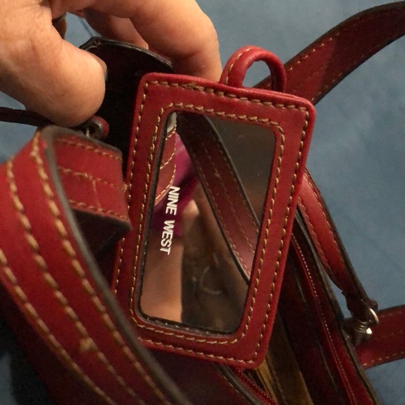 NWOT Beautiful Red Nine West Mini Bag - Picture 4 of 7